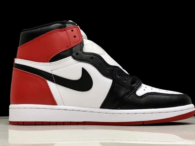 Black Toe Retro 555088-125 Air Jordan 1 1213